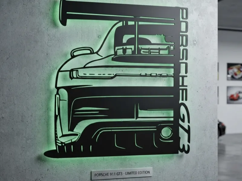 Lenda das Pistas Porsche 911 GT3 - Arte de Parede em Metal de Corte Preciso