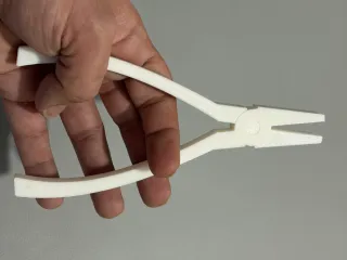 Pliers