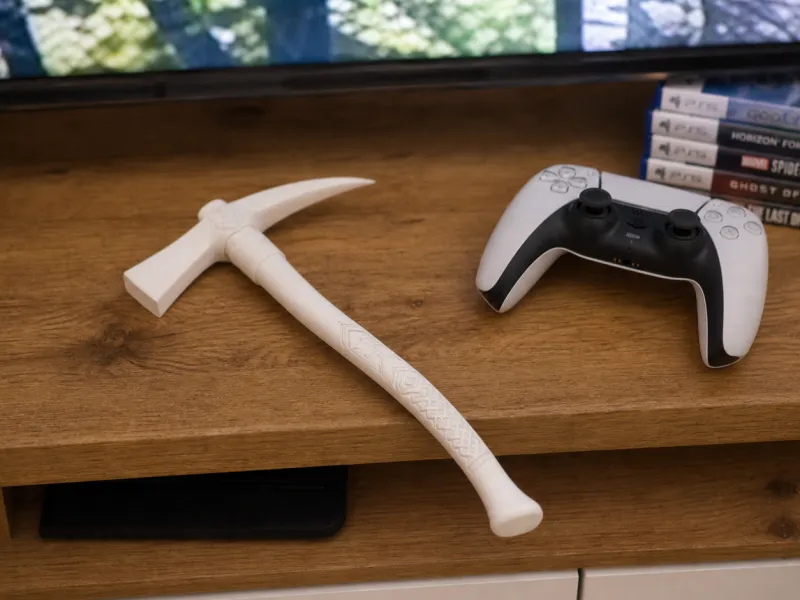 Viking Runic Pickaxe