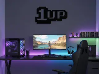 Retro Gamer 1UP Pixel Art Wall Decor - Minimalist Silhouette