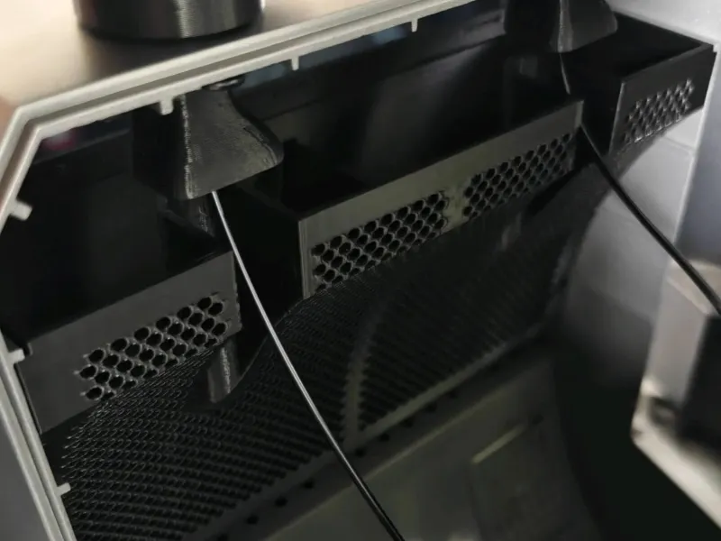 Space PI Plus Desiccant Container