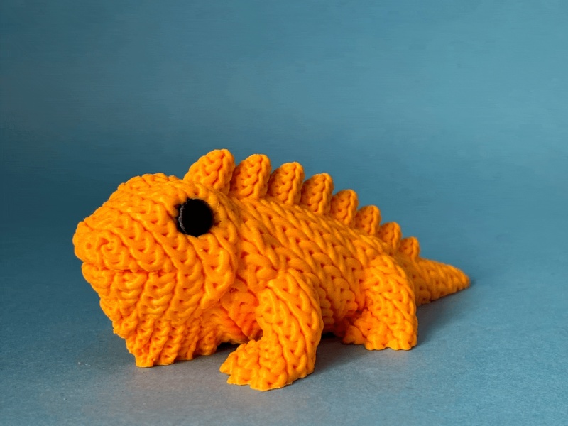 Knitted Iguana