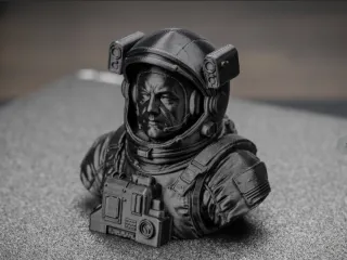Deep Space Explorer Bust – Sci-Fi Astronaut 3D Printable STL