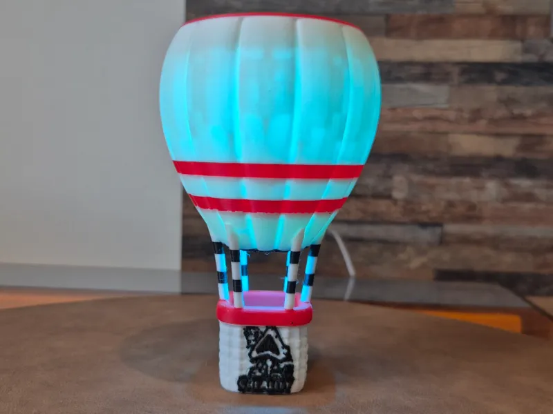 Lampă decorativă balon cu aer cald