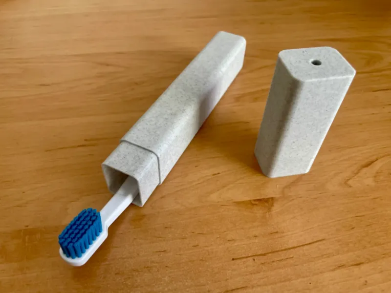 Simple Travel Toothbrush Case