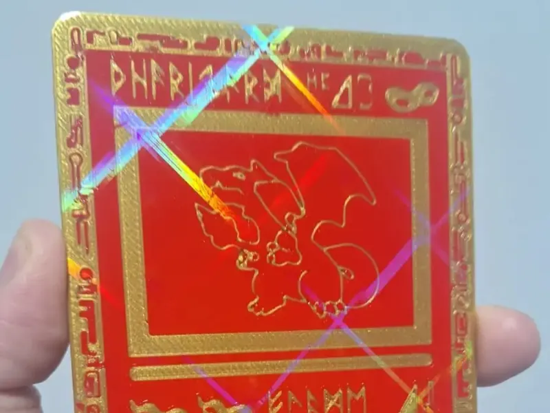 Cartão Pokémon Charizard Antigo