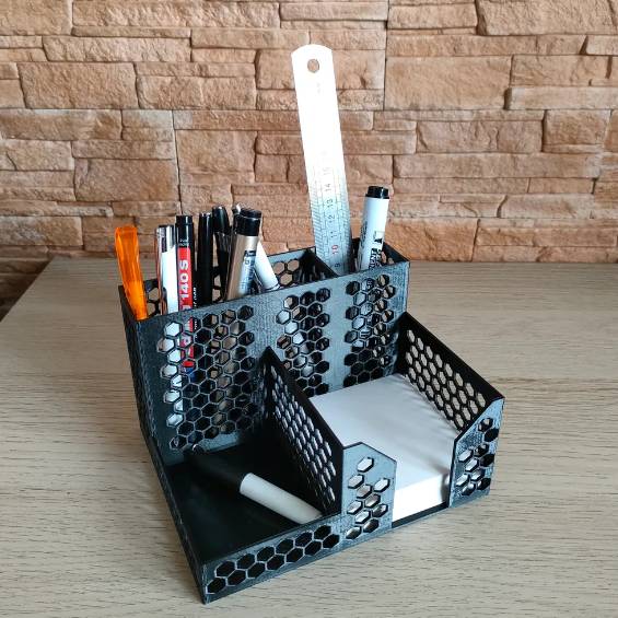 Desk organizer