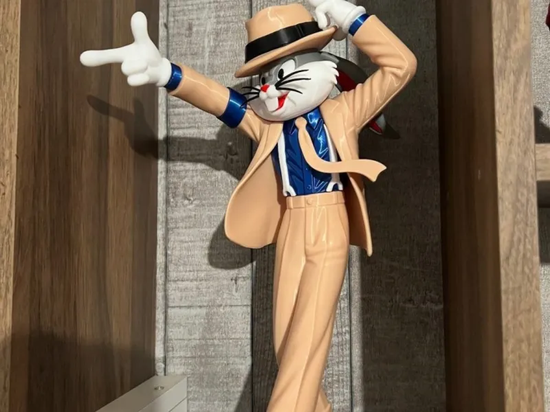 Bugs_Bunny_35cm_multicolor