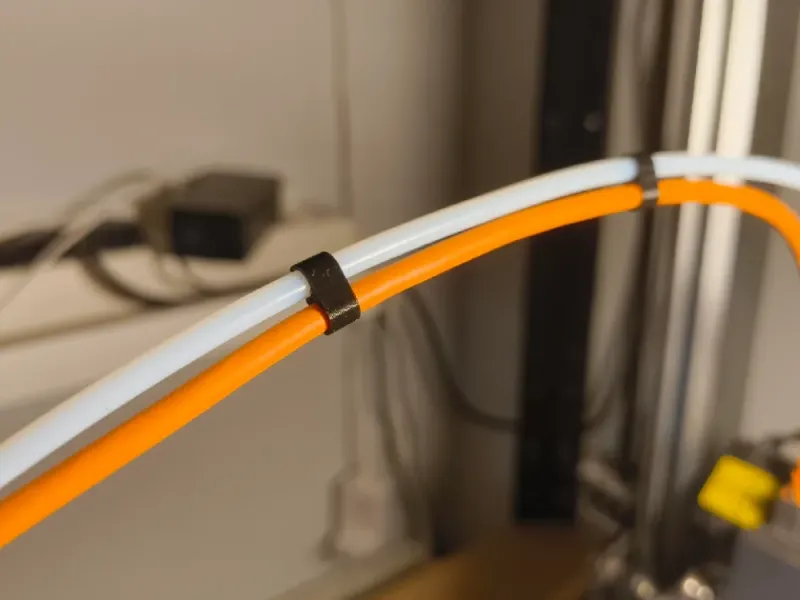 Cable/PFTE clip for A1 (mini) or Kobra 3