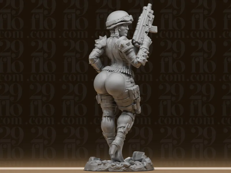 #153 Voluptuous Sci-Fi Female Soldier Statue - Tactical Troo