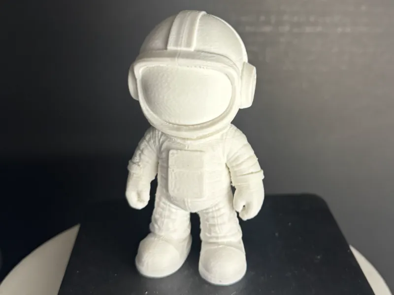 ASTRONAUT