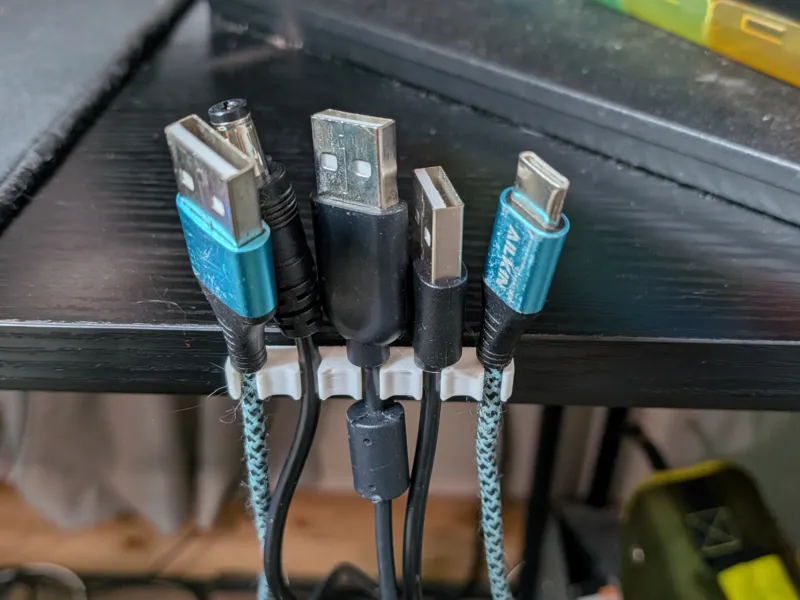 Minimal Cable Holders