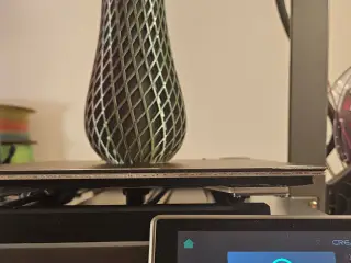 Spiral vase
