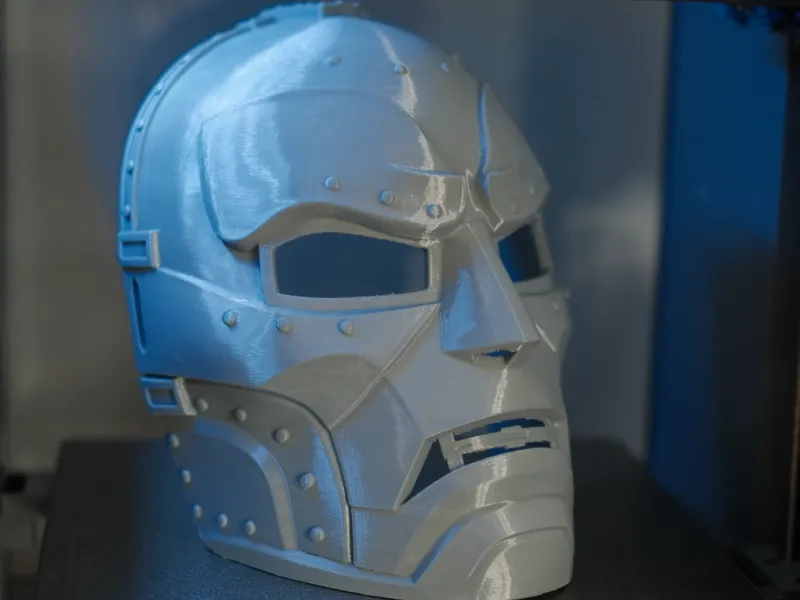 Dr. Doom Maske 2026 - Filmkonzept originalgetreu