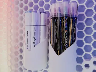 HSW Pen Holder