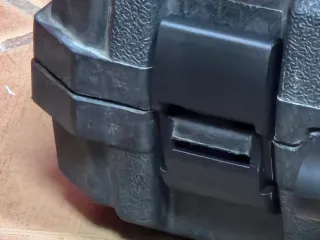 Clip para caja de rotomartillo tack life