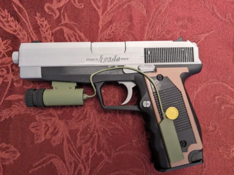 Resident evil 4 Silver Ghost pistol