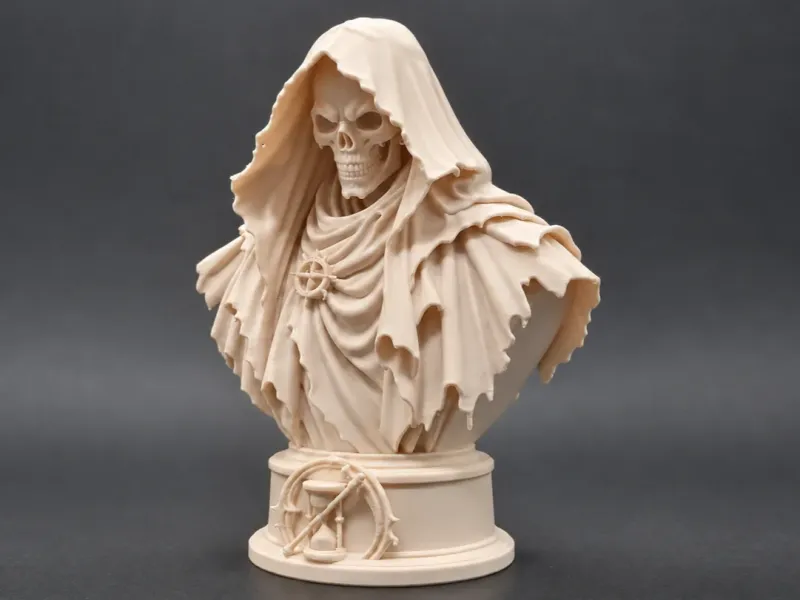 Guardián de la Última Hora – Busto de la Parca