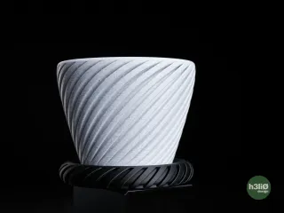leiria • planter