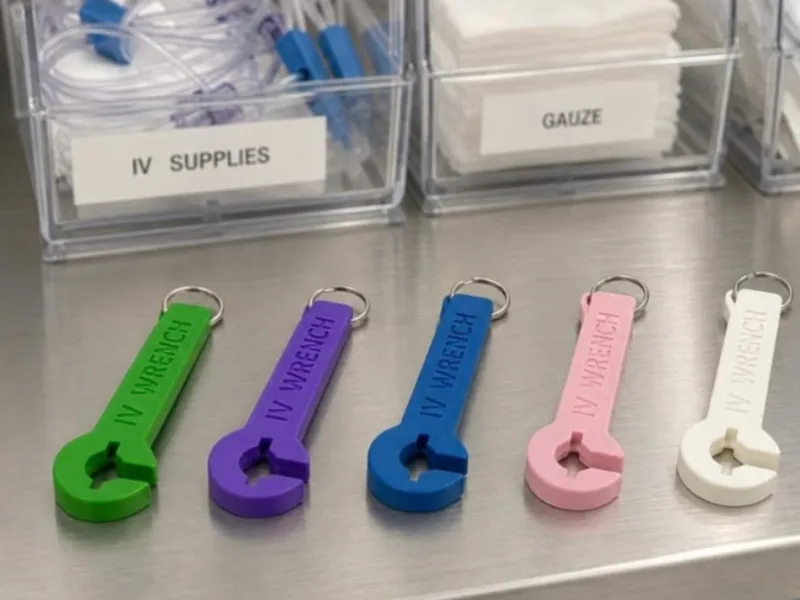 IVレンチ