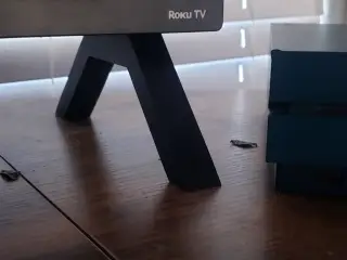 Roku Tv extended stands