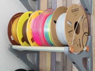 Spool rack shelf