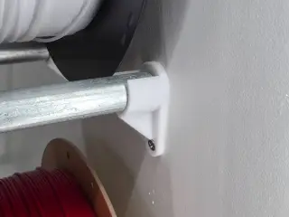 1/2" pipe wall support