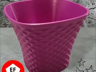 Fantasy vase 2