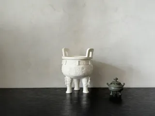 国风三角鼎  商周礼器