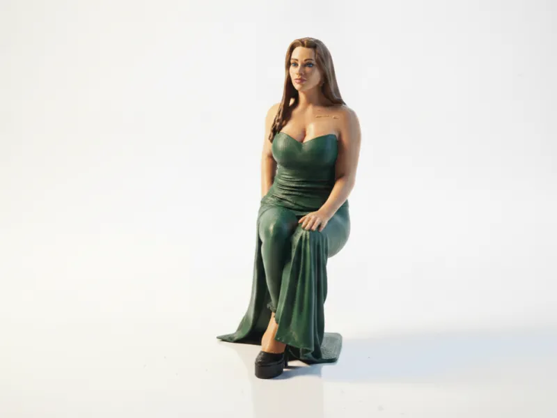 Sat Dame Figurine de Femme Assise, Figure Féminine Imprimable en 3D