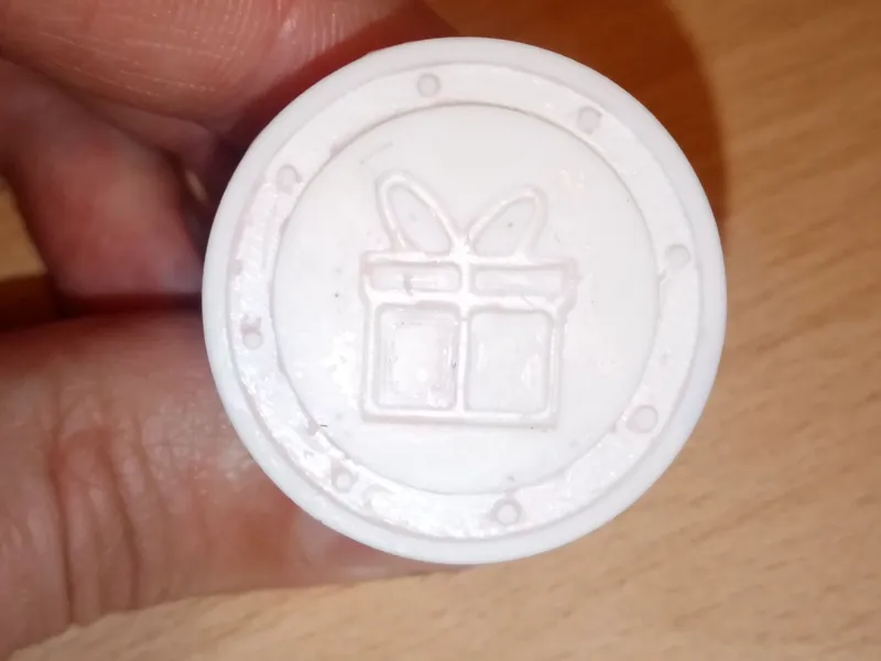 Gift stamp for sealing with sealing wax or sealing oil