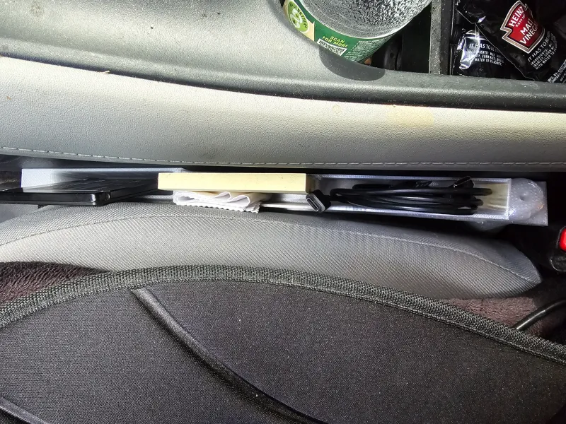 Configurable Narrow Seat Gap Item Catcher or use containers