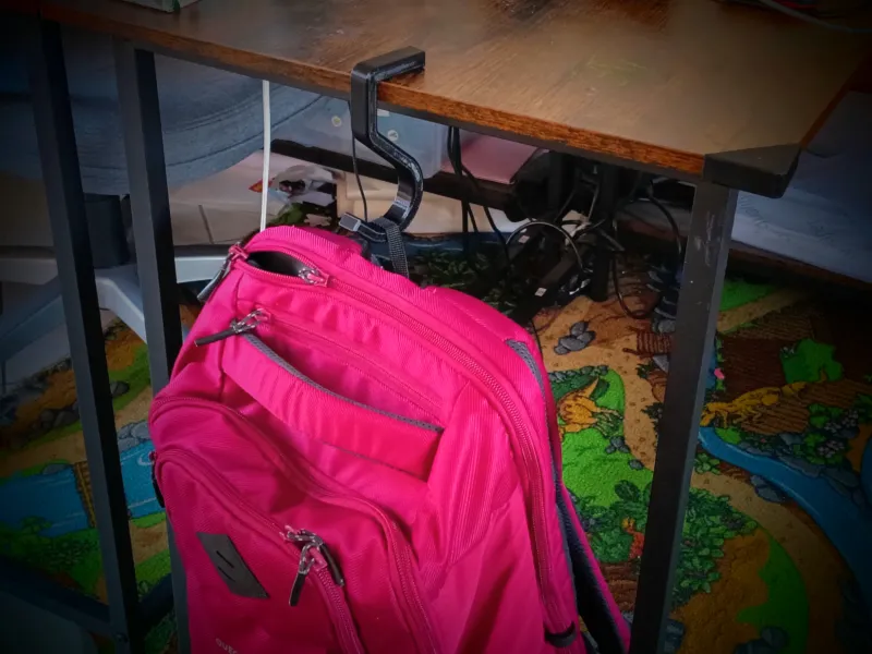 Backpack hook