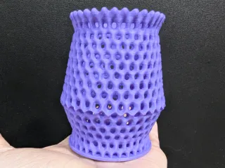 Support Free Lattice Vase