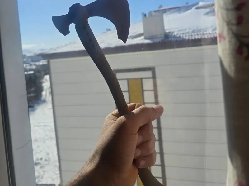 kratosun baltası