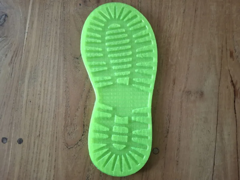 Honden likzool - medium / Dog shoe sole licking pad