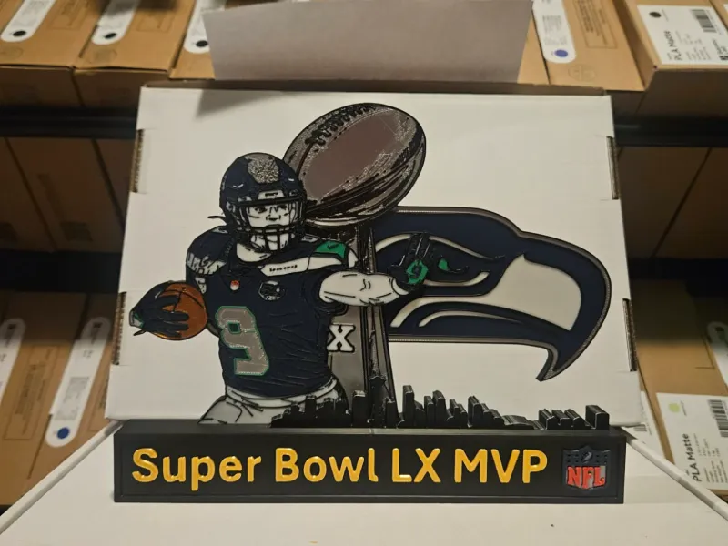NFL - シアトル・シーホークス ケネス・ウォーカー3世 MVPディスプレイ