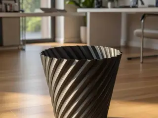 Large Spirale Vase Trashcan