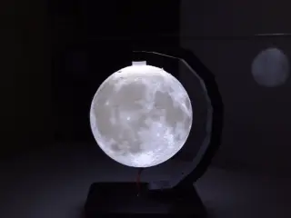Levitating moon lamp