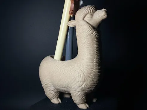 Soporte de lápices con forma de alpaca