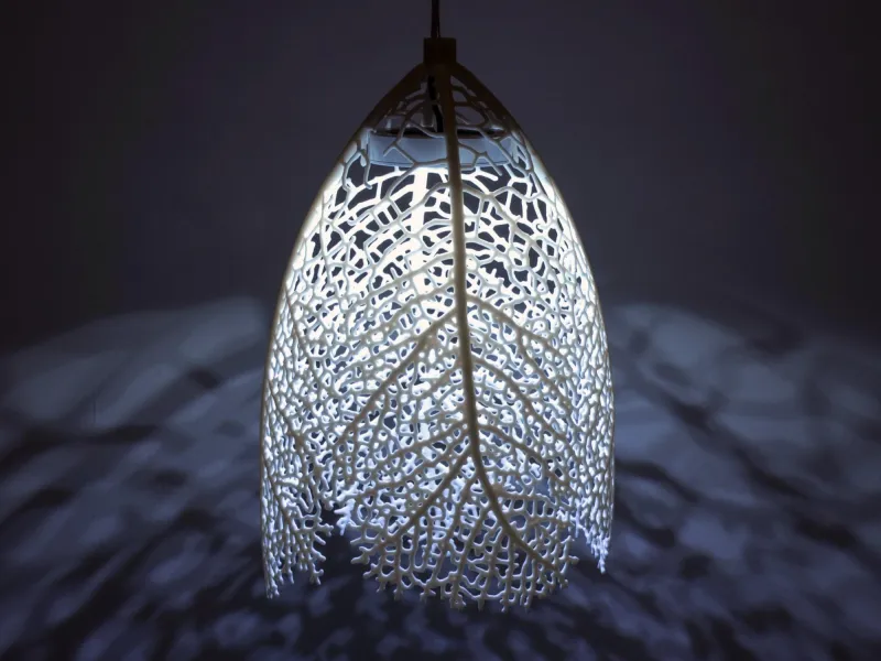 Lampada a sospensione a griglia fogliare