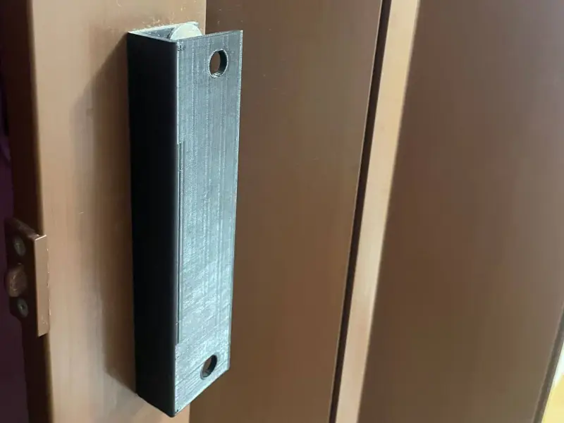 Maniglia porta a soffietto folding door handle