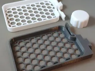 Dual shower shelf