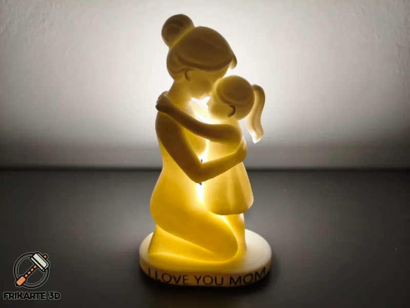Abbraccio Eterno – Decorazione Abbraccio Madre e Figlia