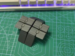 fidget cubo letras
