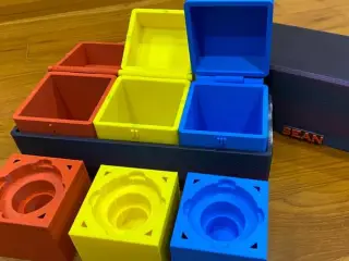 BeyBlade X Deck Box v4