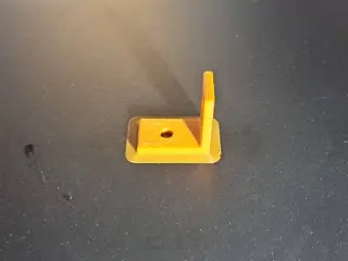 Small L-Bracket