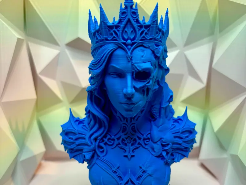 The Shattered Crown Empress