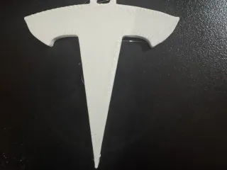 llavero tesla