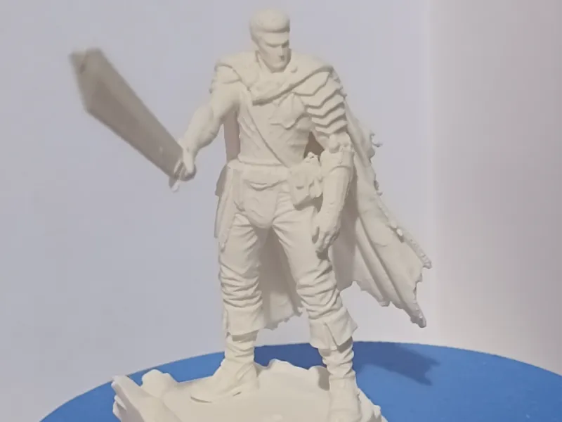 Statuette Gatsu a